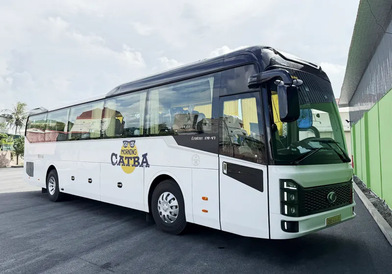 Xe đi từ Hà Nội đến Cát Bà chạy hàng ngày
